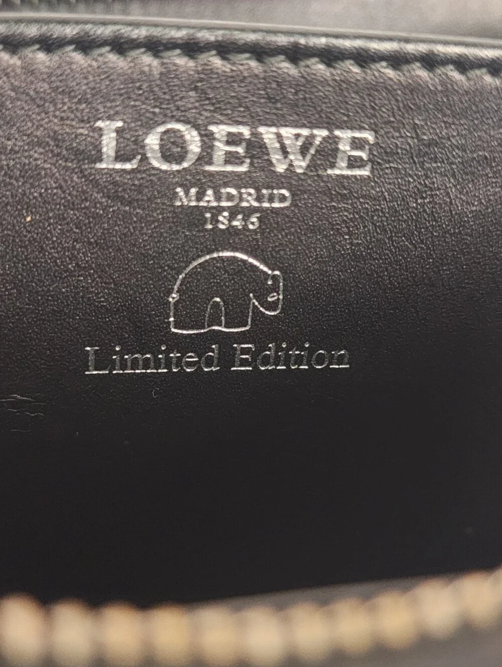 RARE LOEWE Animal Collection Limited Edition Bear Coin Case Wallet Made in Spain